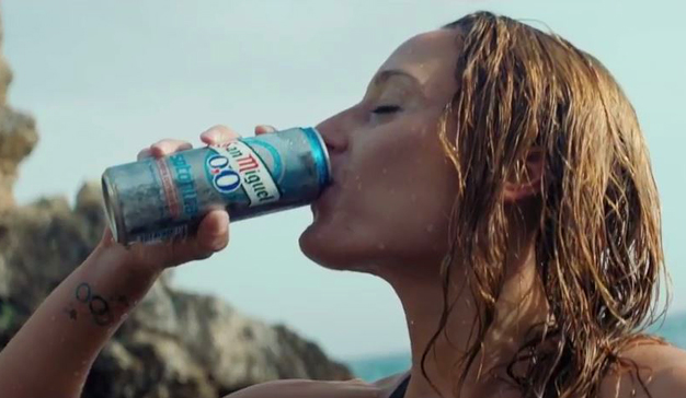 Los médicos critican la venta de cerveza 'isotónica' y rechazan que se asocie con la actividad física