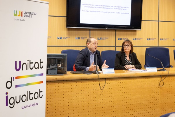 El nou protocol de l'UJI contra la violència masclista reforça la protecció al ciberassetjament