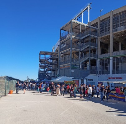 El Elche CF impide el mercadillo del Martínez Valero de este jueves y podría hacerlo el domingo