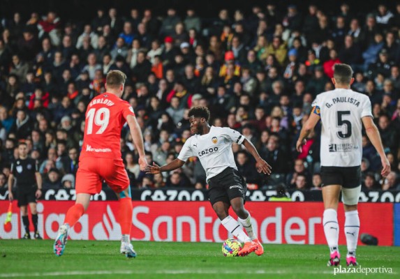 El Valencia no gana dos partidos de Liga seguidos en casa desde septiembre
