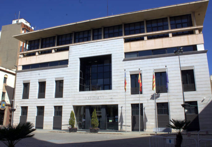CSIF ve ilegalidades en la cesión de 17 policías de València a Borriana por el Arenal Sound 