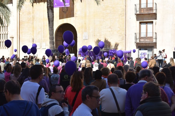 El acto institucional del 8M en Elche revindica afianzar los avances logrados en igualdad 