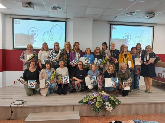 UGT-PV homenajea a las trabajadoras de servicios sociales: 