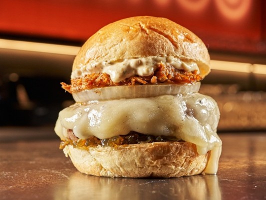 Las hamburguesas de Circo Burger, medalla de cobre de la Comunitat y premio a mejor cadena