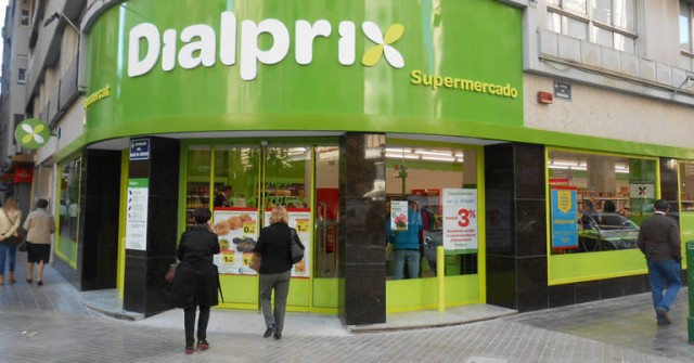 Musgrave (Dialprix) quiere crecer en Alicante: sondea opciones para abrir un 'súper' en Gerona