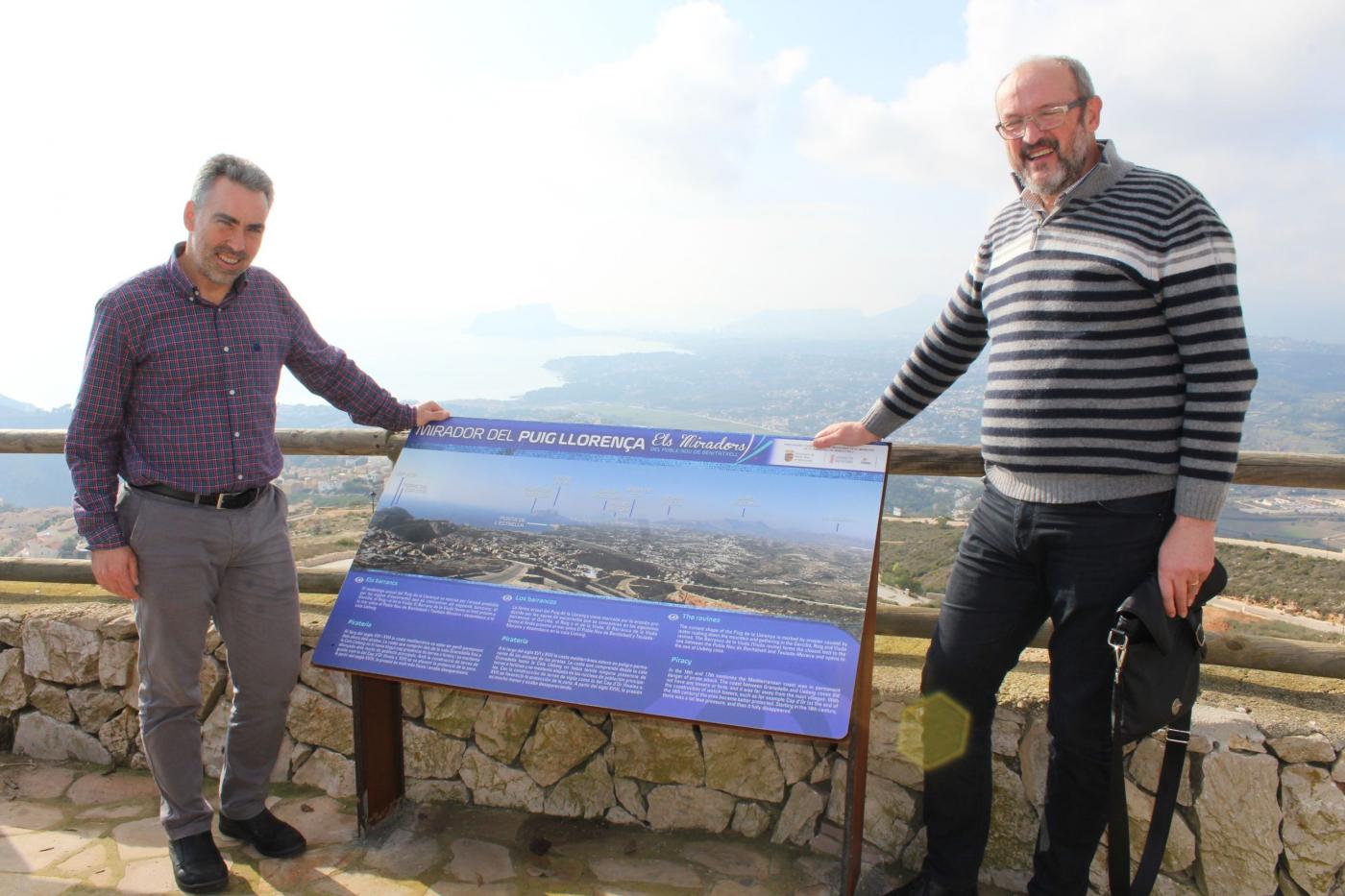 Manolo Segarra, a la izquierda.  - 