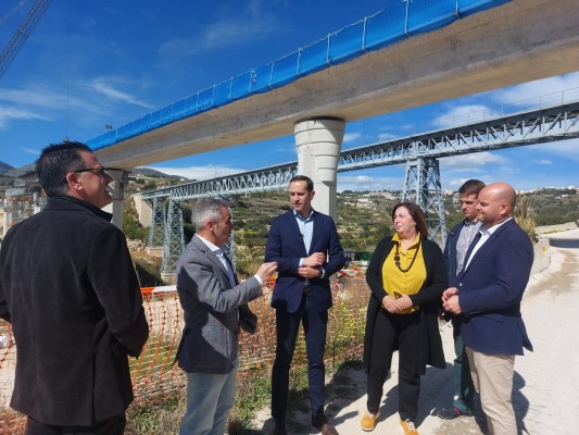 El PP exige responsabilidades a Puig por los dos transbordos que hay que hacer en el Tram entre Dénia y Alicante