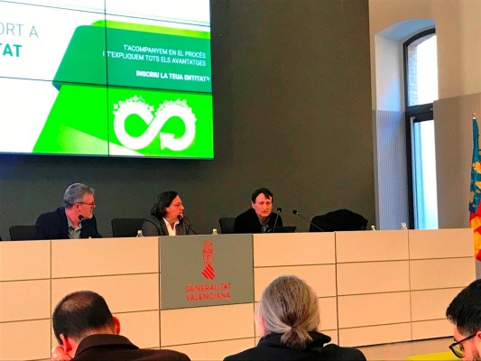 Los registradores emitirán los informes sobre las memorias de responsabilidad social