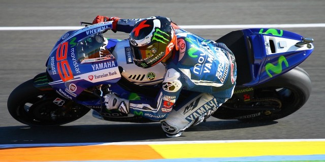 Lorenzo firma la última pole del año en MotoGP