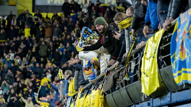 El Villarreal decide no cobrar a sus abonados el partido del Anderlecht
