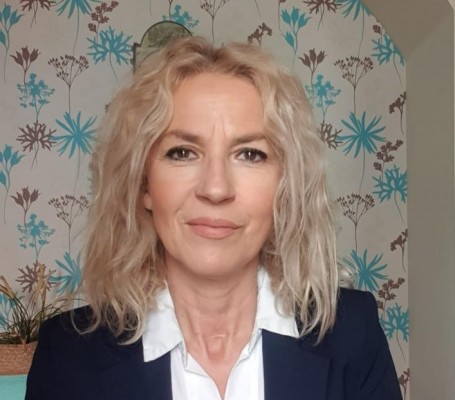 Paqui Vicente Cremades, candidata de Vox a la Alcaldía de Elda 