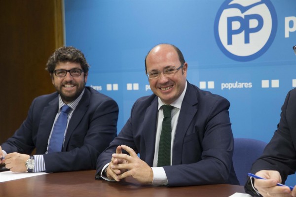 El ocaso de PAS golpea a López Miras