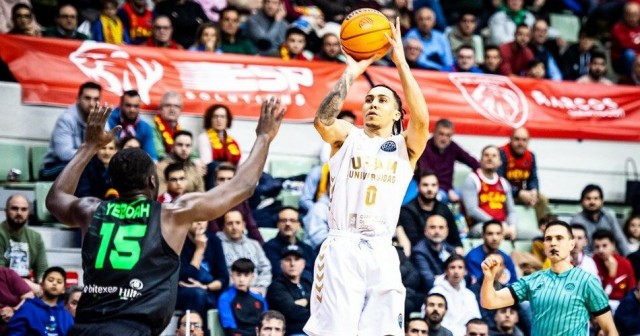 El UCAM CB, ya a 3 victorias del octavo en la Liga, vuelve a Turquía en una mejor situación europea