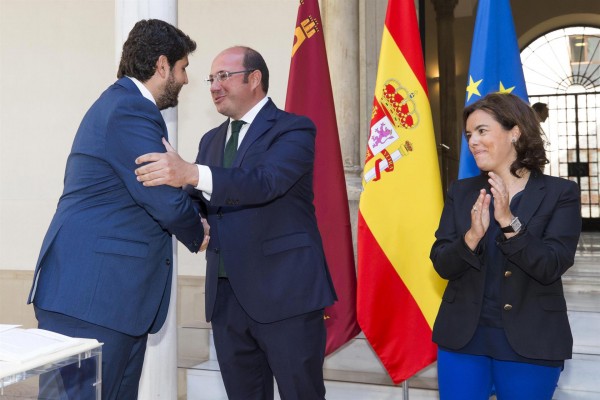 PSOE y Vox exigen a Miras que dé la cara tras la condena a PAS y Podemos pide su dimisión