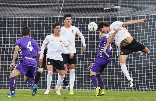 El Mestalla consigue un disputado punto contra la Llagostera 
