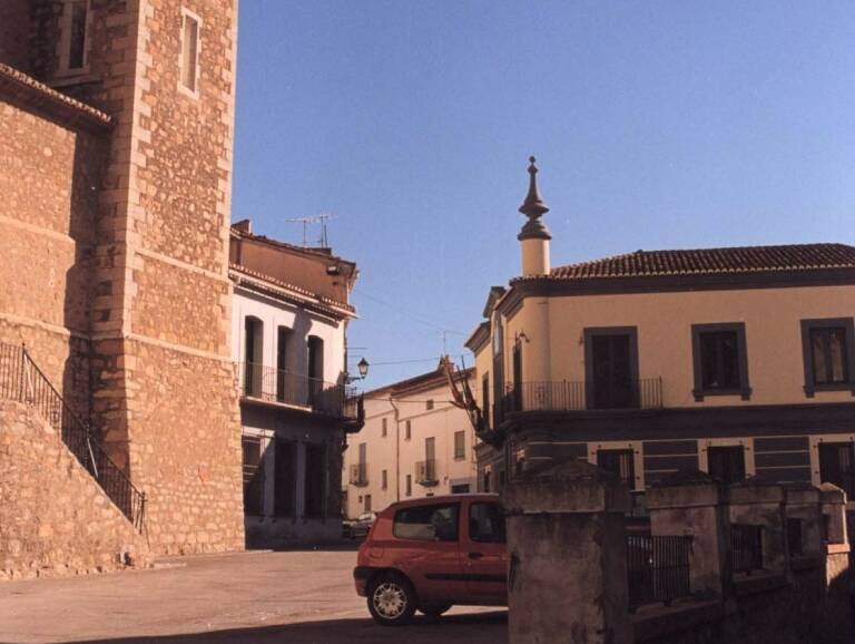 Igualdad invertirá 700.000 euros para abrir puntos de atención a mayores en Teresa y Sot de Ferrer