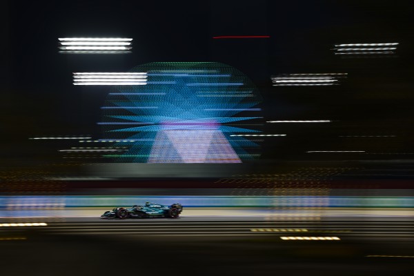 Alonso, el más rápido en Baréin