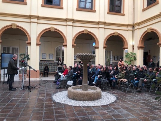 Manises acoge la presentación de un plan pionero de restauración de ríos y control de cañas