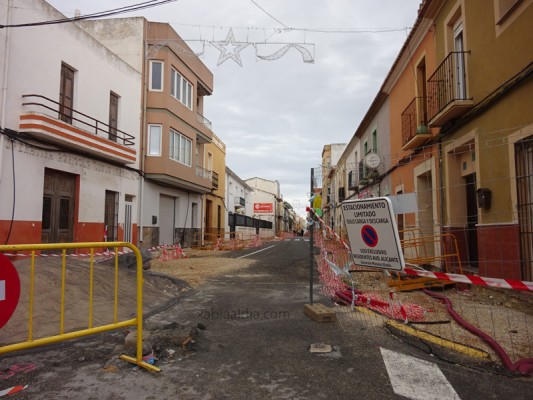321.000 euros para modernizar la avenida de Alicante de Benitatxell con árboles y mobiliario