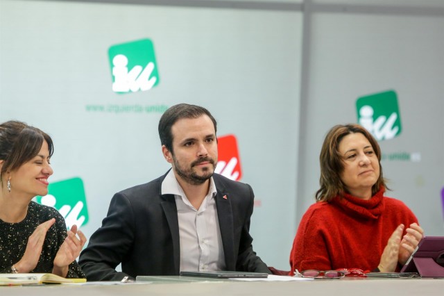 IU lanza un intenso plan de precampaña que arranca con Garzón en València