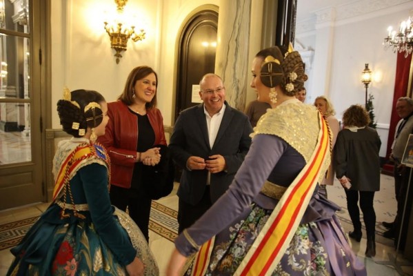 La dirección nacional del PP redobla su presencia en las Fallas 