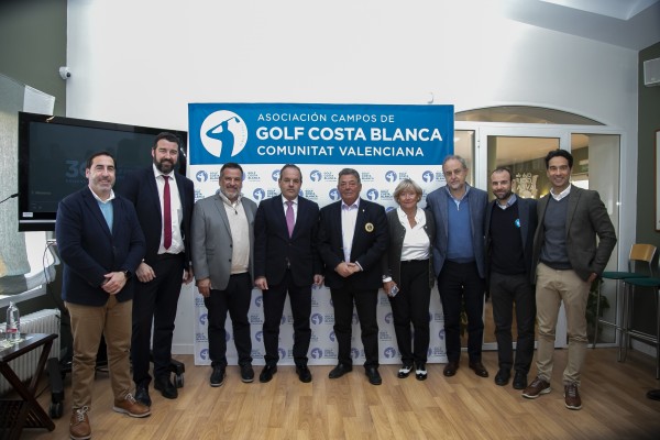 La asociación de campos de golf de la Costa Blanca cumple 30 años: la pionera en España