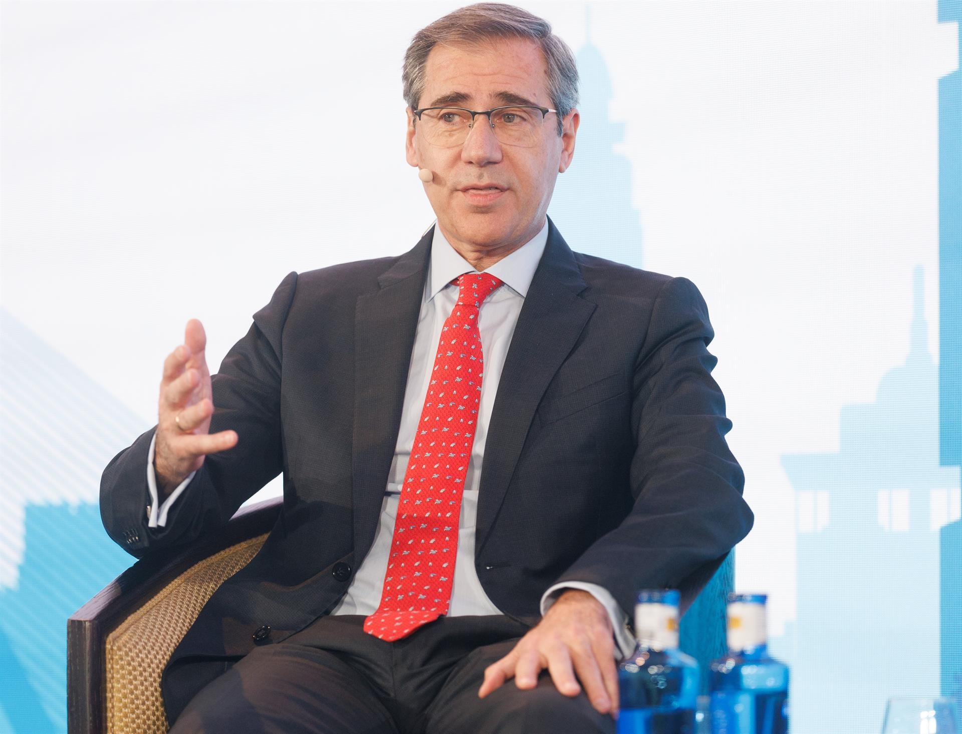 Ferrovial dice que nadie dude de su continuidad en España y su contribución fiscal al país
