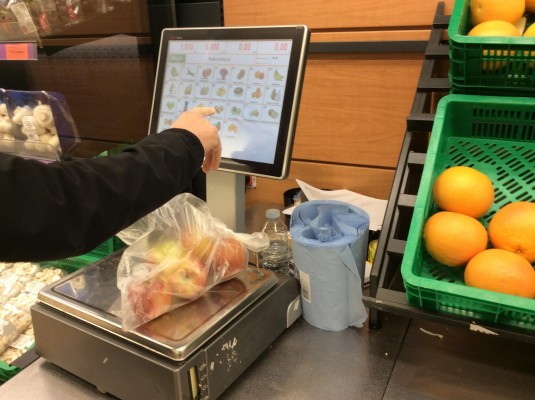 La inflación de la eurozona se moderó en febrero al 8,5%, pero la subyacente marcó un récord del 5,6%