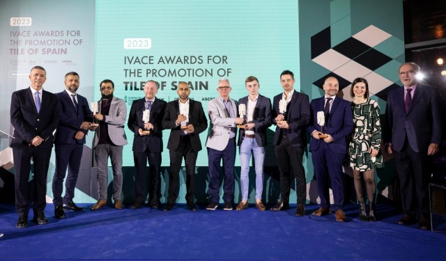 Seis de las mayores importadoras de azulejo británicas reciben los IVACE Awards for Tile of Spain Promotion
