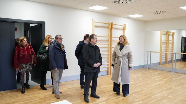 Marco destaca el Centro de Envejecimiento Activo como referente de las políticas de bienestar
