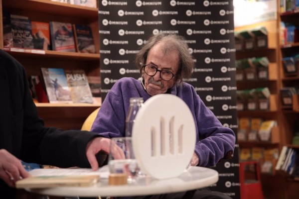 L'escriptor valencià Josep Piera, Premi d'Honor de les Lletres Catalanes
