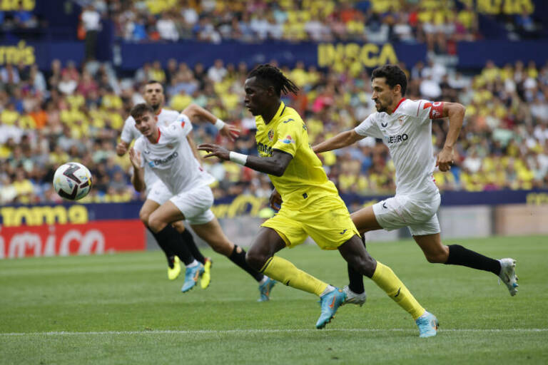 Nico Jackson se suma al trabajo de grupo y apura su regreso