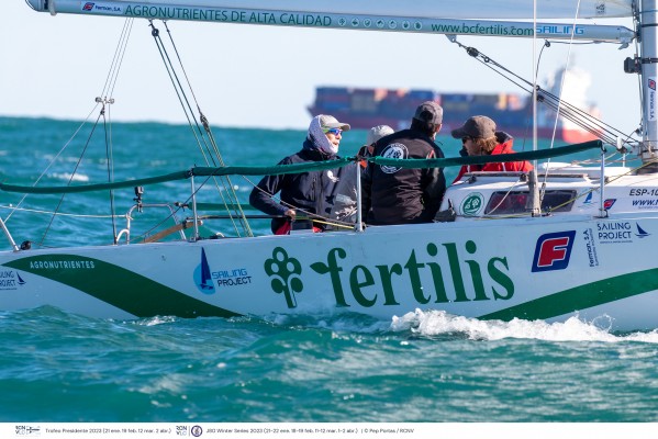 M8 Zas Sailing, Neurored, Un Mar Sin Barreras y RCNV en Crucero y BC Fertilis, primeros líderes en el Real Club Náutico de Valencia
