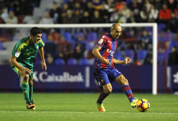 El Levante consigue el mayor colchón para el ascenso directo desde 1999