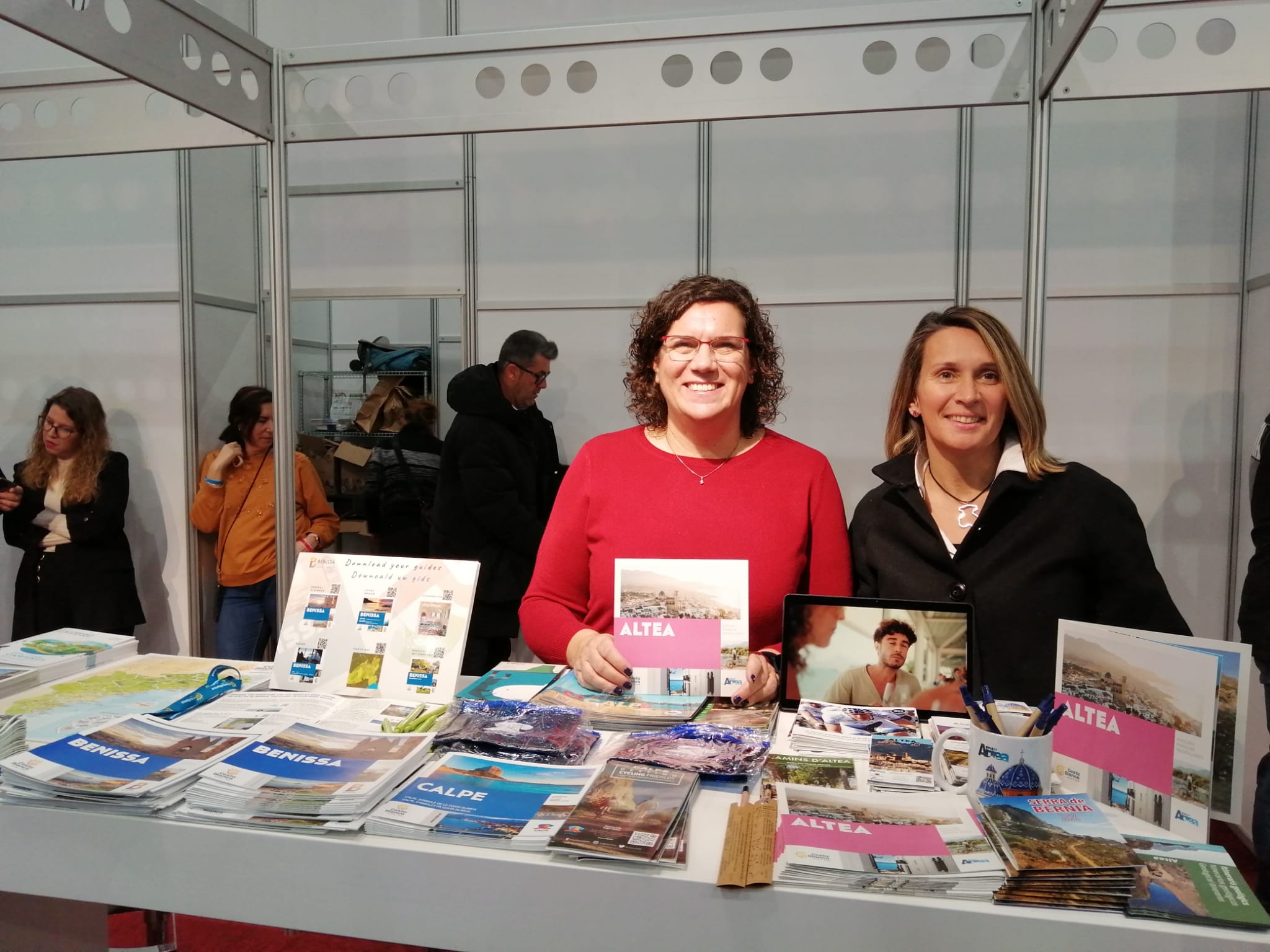 Altea promociona su oferta de turismo activo y de naturaleza en la feria de Utrech 
