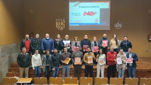 Las Escuelas Deportivas incorporan el programa COACH+ de la Gasol Foundation que fomenta hábitos saludables entre menores