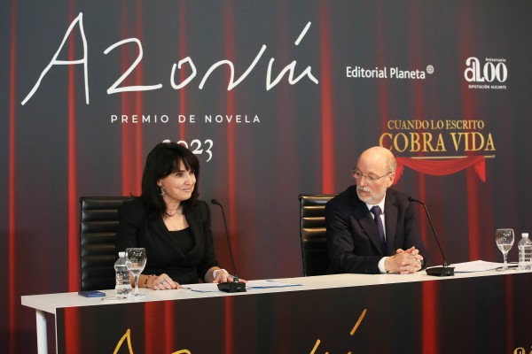 Diez finalistas aspiran a lograr el Premio Azorín de novela, que se entregará este jueves en el ADDA