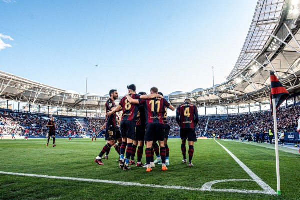 Un marzo casi a domicilio para el Levante antes de un duro calendario
