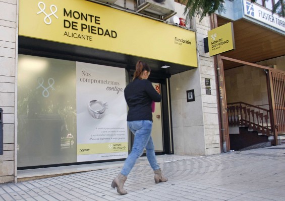 Fundación Bancaja abre en Alicante una oficina del Monte de Piedad