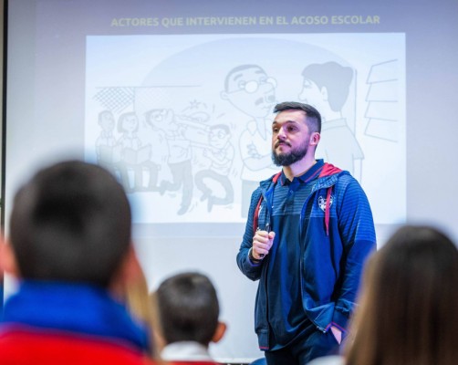 El Levante lucha contra el acoso escolar con charlas formativas
