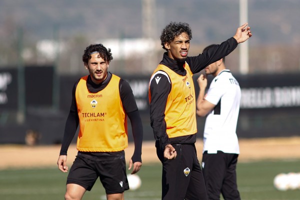 Giorgi se pone en plan goleador pero no evita el frenazo del Castellón