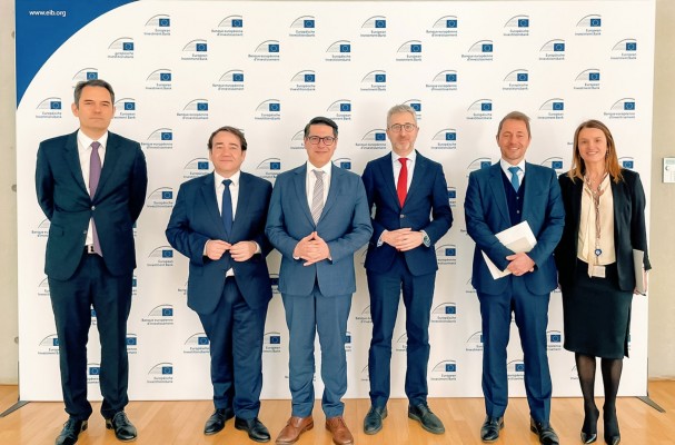 Hacienda y el BEI exploran las opciones de financiación para infraestructuras sanitarias