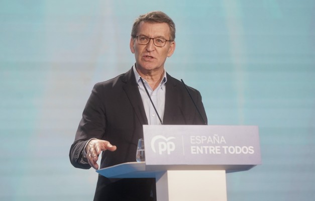 Una coalición de la gente de mal