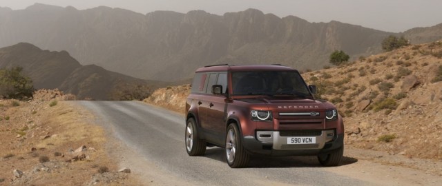 El Defender, elegido como mejor SUV en los premio 'Best Cars'