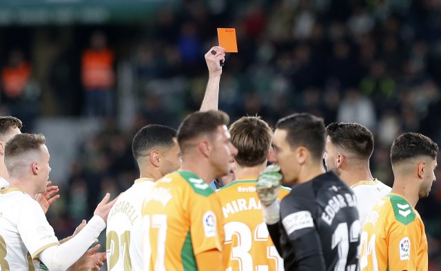 El Elche perderá a Pape Cheikh por sanción por un mínimo de cuatro partidos