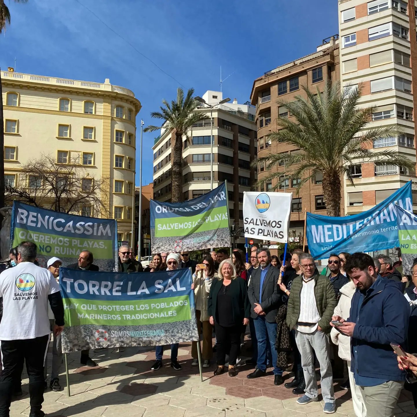 Municipios del litoral de Castellón salen a la calle para pedir la retirada del Reglamento de Costas 