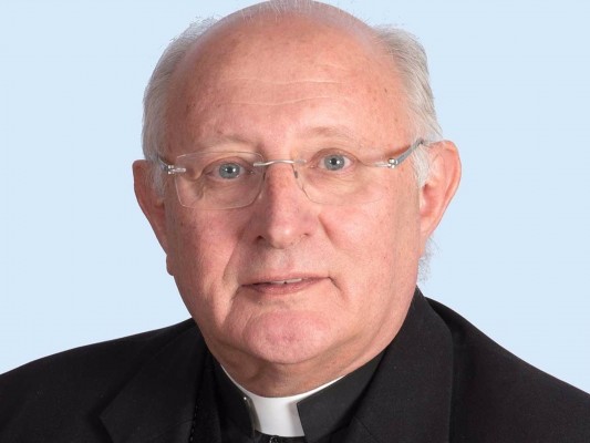  El obispo auxiliar de Valencia presenta su renuncia