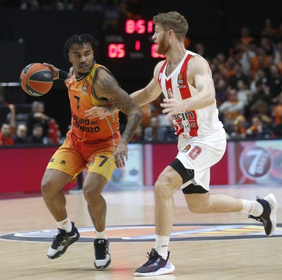 El Valencia se estampa con el Olympiacos en el tercer cuarto