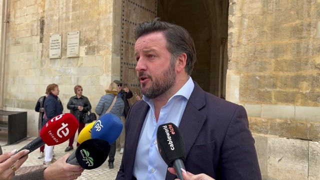 El PP de Elche promete un plan de apoyo a la maternidad con ayudas directas de 1.000 euros por hijo