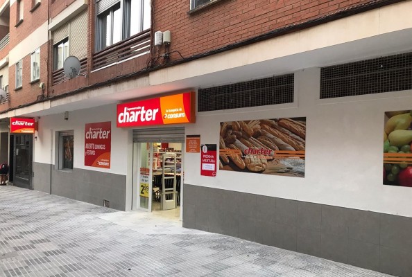 Charter supera la barrera de 400 tiendas en 2022 y Consum factura un 24,7% más a su franquicia
